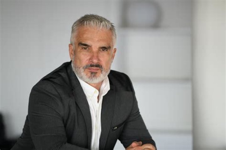 Alex Alonso 2 1