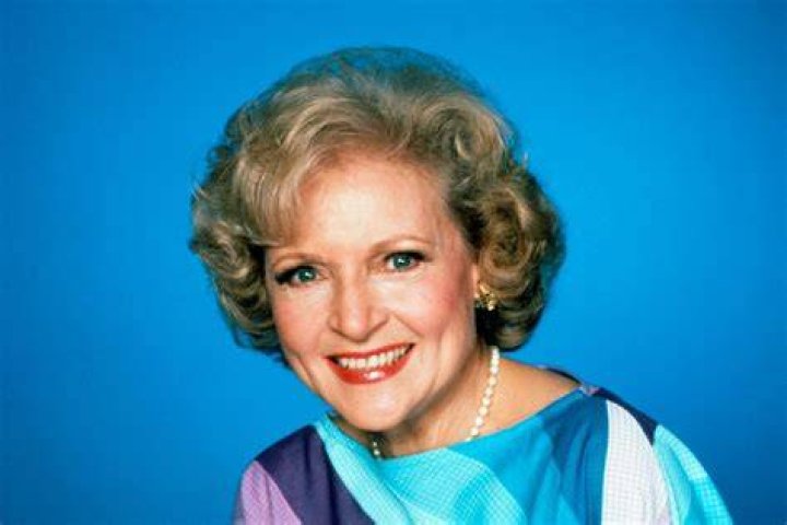 How did Betty White die? Mysteries surrounding her death revealed 1 Betty White