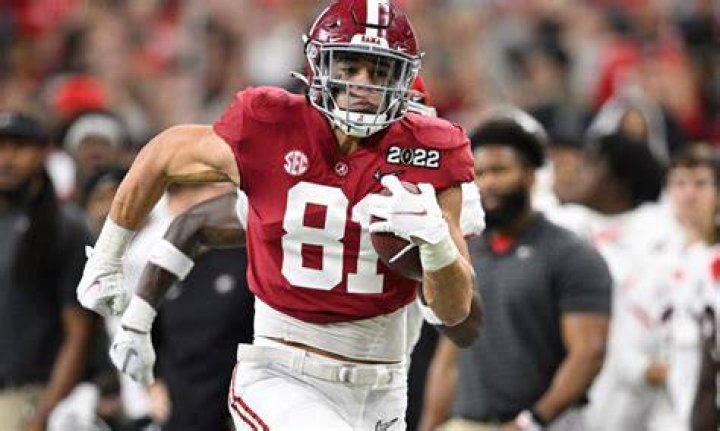 Cameron Latu family, wife, children, parents, siblings 1 Cameron Latu Bama