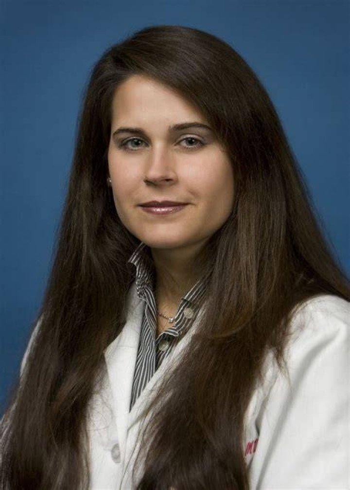 Dr. Carmen Canlas, MD – Hackettstown, NJ