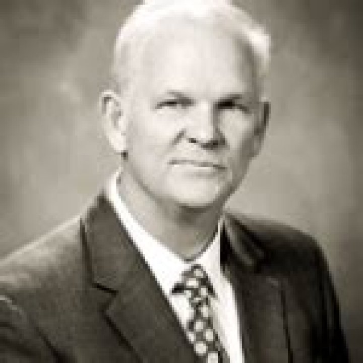 Dr. Jerry Adderholt Jr., MD – Florence, AL