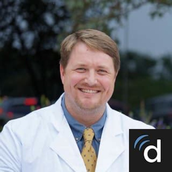 Dr. Nathan Beckett, MD – Columbia, MO