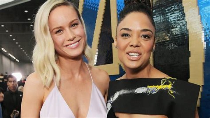 
Is Tessa Thompson Gay Or Bi? Does She Have A Girlfriend? 