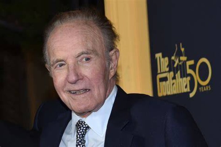 James Caan health: What disease does James Caan have? 1 James Caan Dead The Godfather and Elf Star Dies at 82