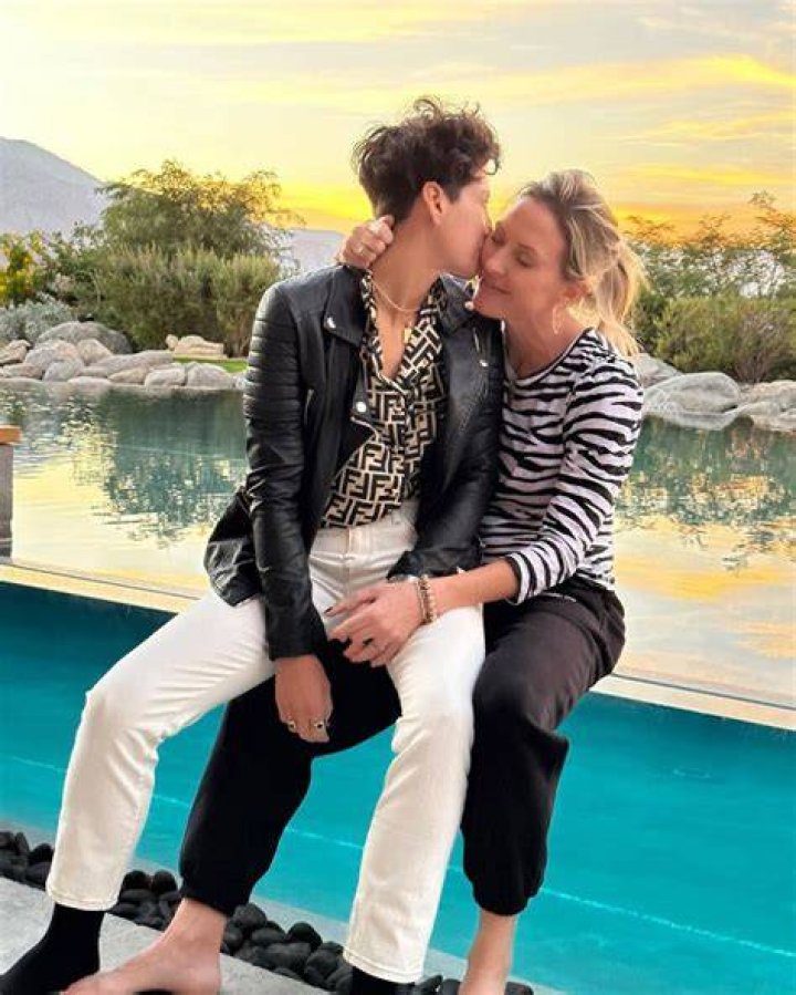Jennifer Spinner And Braunwyn Windham-Burke Are Romantically Involved