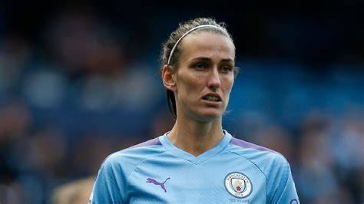 Jill Scott (footballer) family, husband, children, parents, siblings 1 Jill Scott: Manchester City boss Gareth Taylor says England star still in his plans despite Everton loan | Football News | Sky Sports
