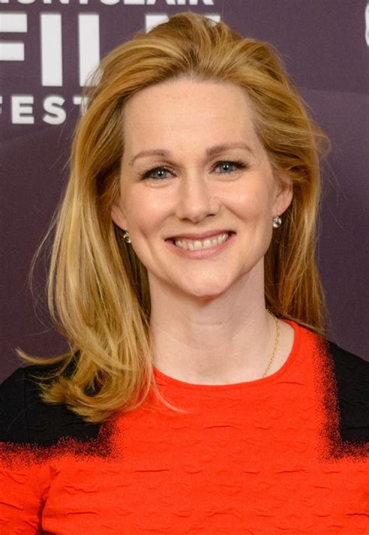 Did Laura Linney have a child at age 50? How old was Laura Linney when her child was born? 1 Laura Linney 1