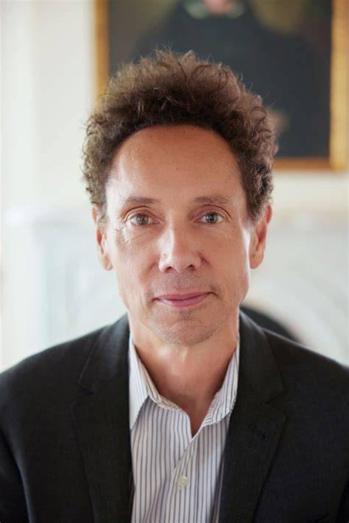 Malcolm Gladwell parents: Joyce Gladwell, Graham Gladwell 1 Malcolm Gladwell