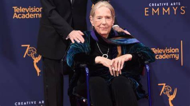 Marilyn Bergman net worth: Age, height, spouse, children, songs, awards 1 Marilyn Bergman