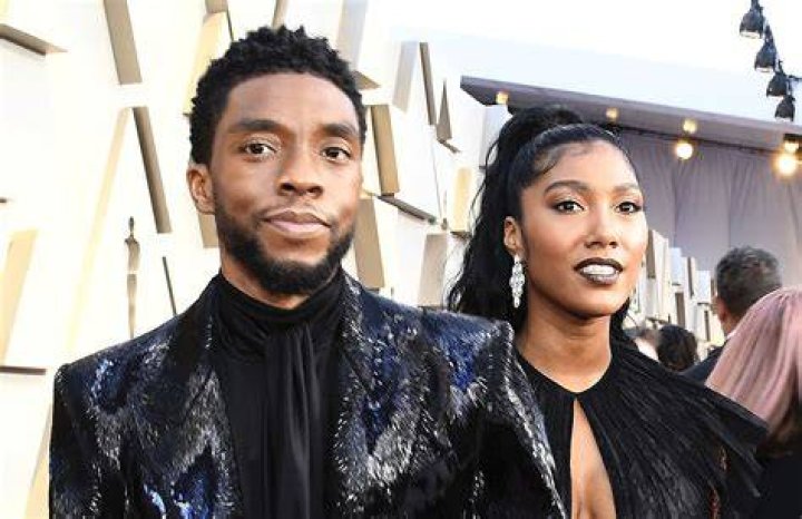 Who is Chadwick Aaron Boseman wife Simone Ledward Boseman?