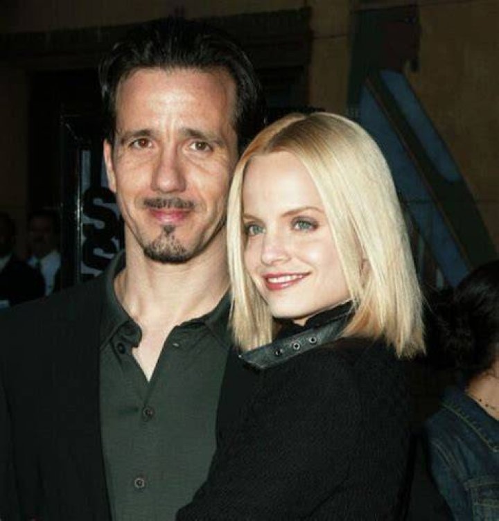 
Who Is Mena Suvari Abusive Ex Boyfriend Robert Brinkmann? Meet Her Husband Michael Hope 